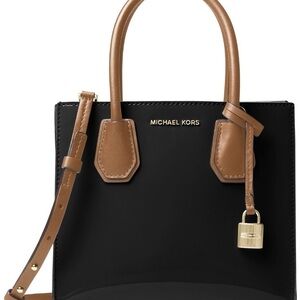 Michael Kors Black Patent Leather Studio Mercer Medium Bag